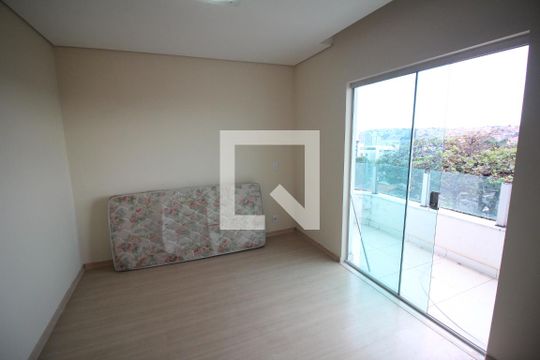 Quarto 1 de apartamento à venda com 3 quartos, 200m² em Barreiro, Belo Horizonte