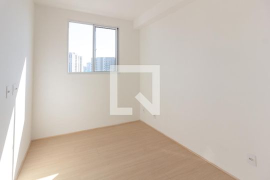 Quarto 2 de apartamento para alugar com 2 quartos, 40m² em Centro, Guarulhos