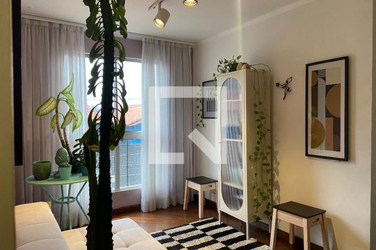 Apartamento à venda com 2 quartos, 56m² em Parque Ipe, São Paulo