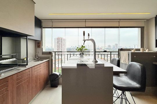 Varanda Gourmet  de apartamento à venda com 2 quartos, 71m² em Jardim Caravelas, São Paulo