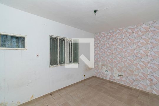 Quarto 1 de casa à venda com 2 quartos, 100m² em Rocha Miranda, Rio de Janeiro