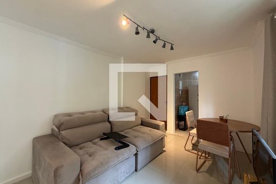 Sala de apartamento para alugar com 2 quartos, 48m² em Jacarepaguá, Rio de Janeiro