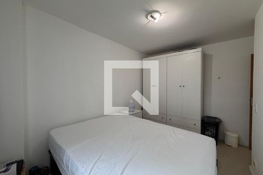 Quarto 2 de apartamento para alugar com 2 quartos, 48m² em Jacarepaguá, Rio de Janeiro