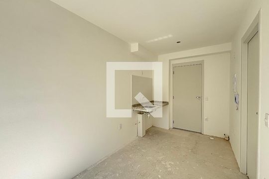 Sala/Cozinha de apartamento à venda com 1 quarto, 28m² em Vila Olímpia, São Paulo