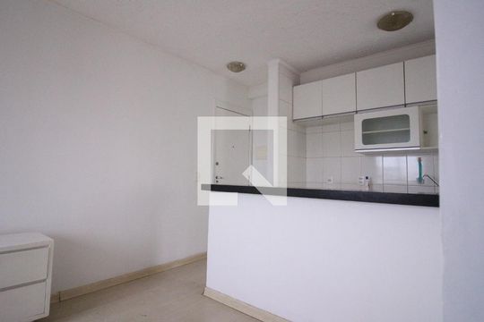 Sala de apartamento para alugar com 2 quartos, 46m² em Jardim Independência (são Paulo), São Paulo