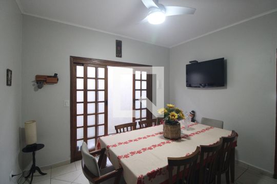 Casa à venda com 2 quartos, 125m² em Jardim São Bernardo, São Paulo