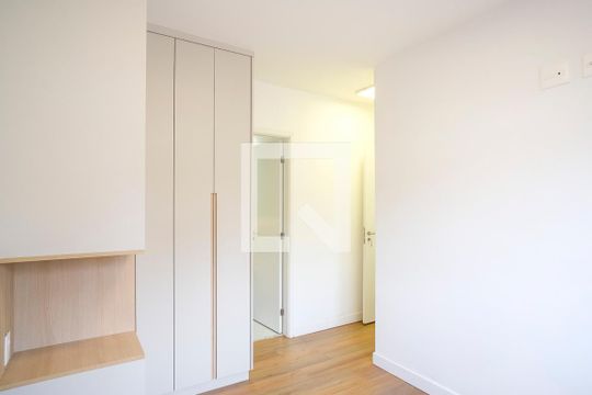 Suíte de apartamento à venda com 2 quartos, 63m² em Centro, São Caetano do Sul