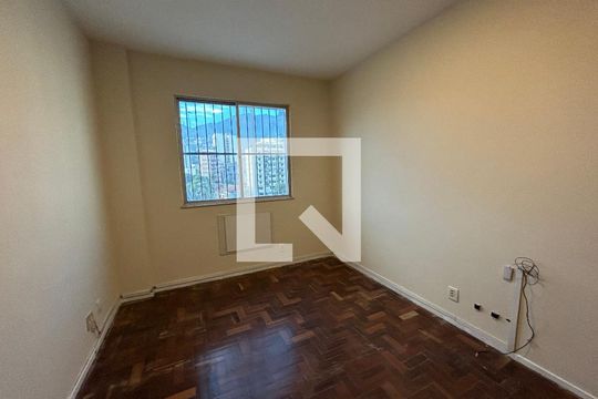Quarto 1 de apartamento à venda com 2 quartos, 67m² em Méier, Rio de Janeiro