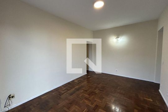Sala de apartamento à venda com 2 quartos, 67m² em Méier, Rio de Janeiro