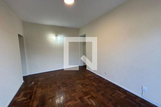 Sala de apartamento à venda com 2 quartos, 67m² em Méier, Rio de Janeiro