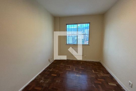 Quarto 1 de apartamento à venda com 2 quartos, 67m² em Méier, Rio de Janeiro