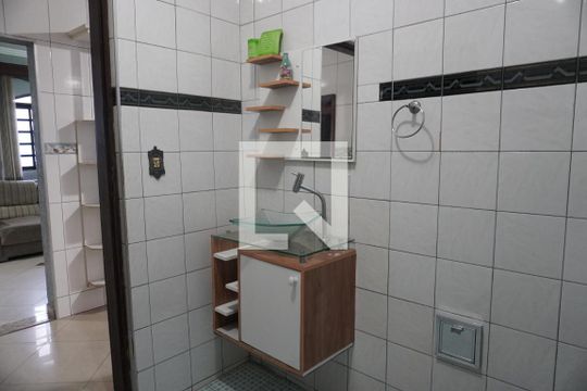 Casa à venda com 3 quartos, 150m² em Guaianases, São Paulo