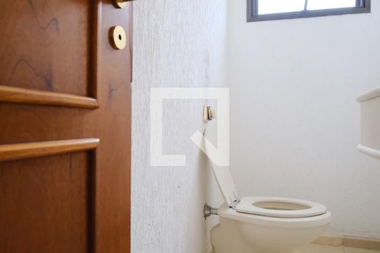 Lavabo de casa para alugar com 5 quartos, 500m² em Tatuapé, São Paulo