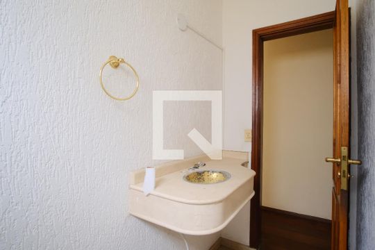 Lavabo de casa para alugar com 5 quartos, 500m² em Tatuapé, São Paulo