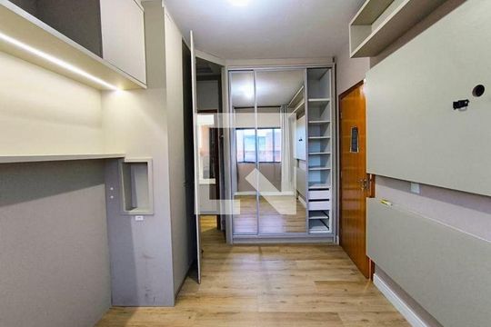 Quarto 1 de casa para alugar com 2 quartos, 150m² em Potecas, São José