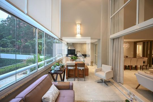 Varanda de apartamento à venda com 4 quartos, 250m² em Vila Suzana, São Paulo