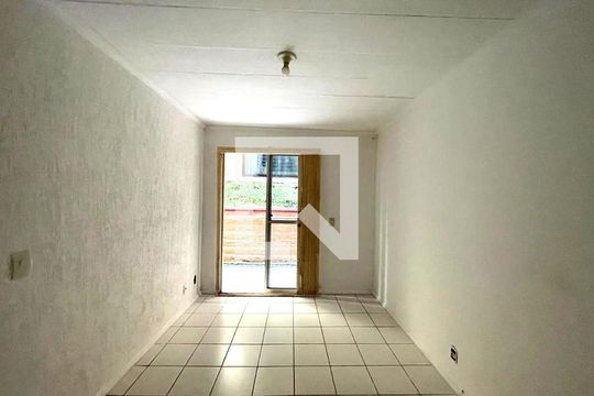 Sala de apartamento para alugar com 2 quartos, 52m² em Pinheiro, São Leopoldo