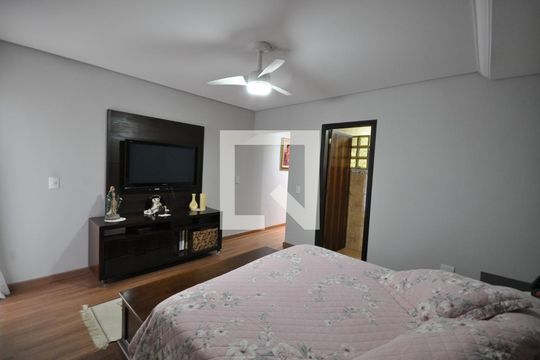 Quarto Suíte de casa à venda com 4 quartos, 200m² em Jaçanã, São Paulo