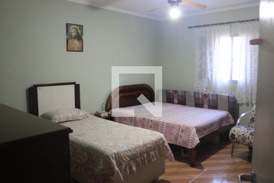Quarto 1 de casa à venda com 2 quartos, 117m² em Vila Iris, Guarulhos