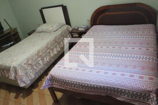 Quarto 1 de casa à venda com 2 quartos, 117m² em Vila Iris, Guarulhos