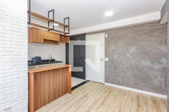 Apartamento à venda com 2 quartos, 40m² em Jardim Sao Saverio, São Paulo