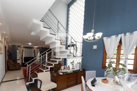 Sala de casa à venda com 4 quartos, 1000m² em Tremembé, São Paulo