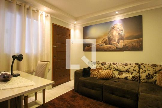 Apartamento para alugar com 2 quartos, 42m² em Jardim Santa Adelia, São Paulo