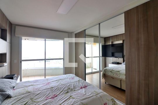 Suíte 1 de apartamento à venda com 3 quartos, 150m² em Vila Mussoline, São Bernardo do Campo