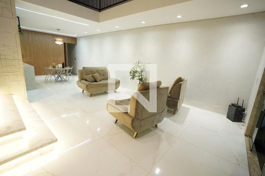 Casa à venda com 3 quartos, 360m² em Jardim Balneario Meia Ponte, Goiânia
