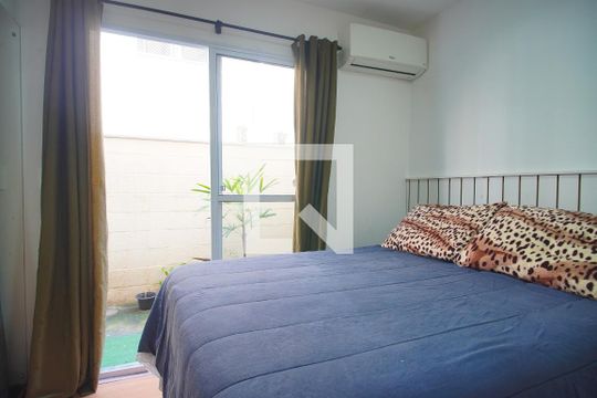 Quarto 2 de apartamento à venda com 2 quartos, 45m² em Santos Dumont, São Leopoldo