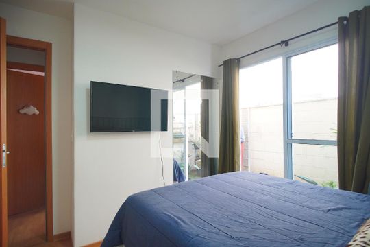 Quarto 2 de apartamento à venda com 2 quartos, 45m² em Santos Dumont, São Leopoldo
