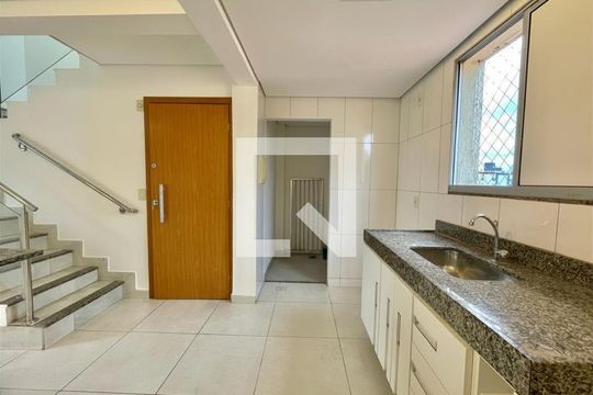 Apartamento à venda com 3 quartos, 164m² em Renascença, Belo Horizonte