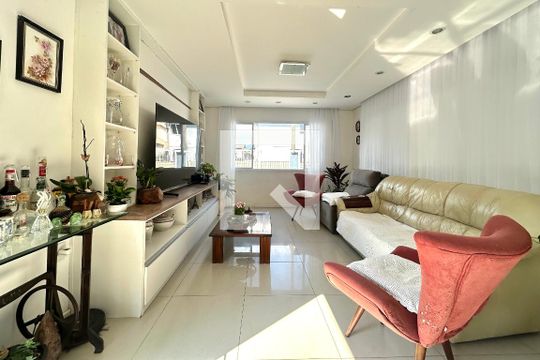 Sala de casa para alugar com 5 quartos, 440m² em Cacupé, Florianópolis
