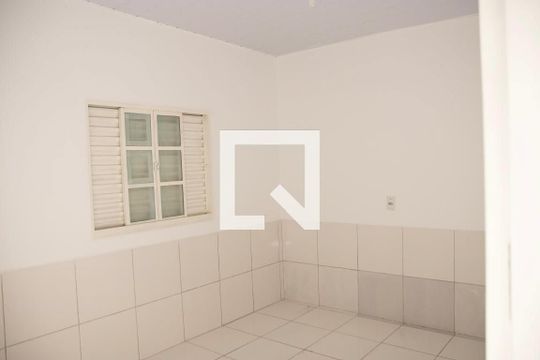 Kitnet/Studio para alugar com 1 quarto, 50m² em Vila Itatiaia, Goiânia