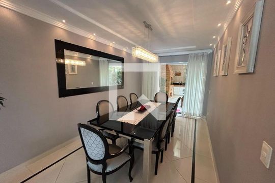 Casa à venda com 4 quartos, 354m² em Vila Marlene, São Bernardo do Campo