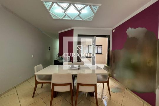 Casa à venda com 3 quartos, 350m² em Jardim Sapopemba, São Paulo