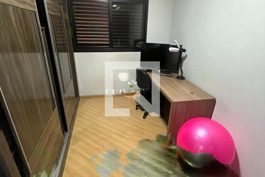 Casa à venda com 3 quartos, 350m² em Jardim Sapopemba, São Paulo