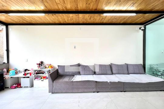 Sala de TV de casa à venda com 3 quartos, 500m² em Trevo, Belo Horizonte