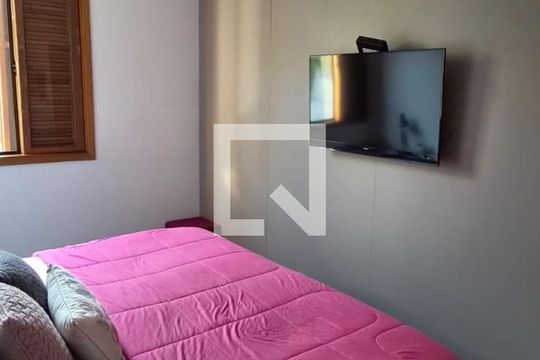 Quarto de casa de condomínio à venda com 4 quartos, 300m² em Suru, Barueri