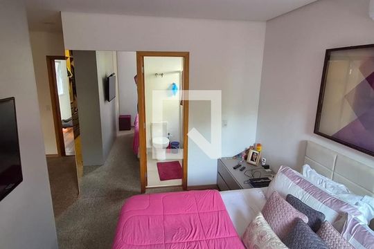 Quarto de casa de condomínio à venda com 4 quartos, 300m² em Suru, Barueri