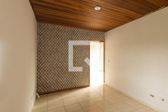 Sala de casa à venda com 3 quartos, 720m² em Boqueirão, Curitiba