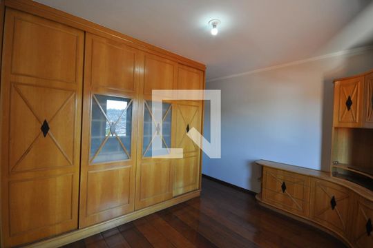 Quarto Suíte de casa à venda com 3 quartos, 220m² em Jardim Virginia Bianca, São Paulo