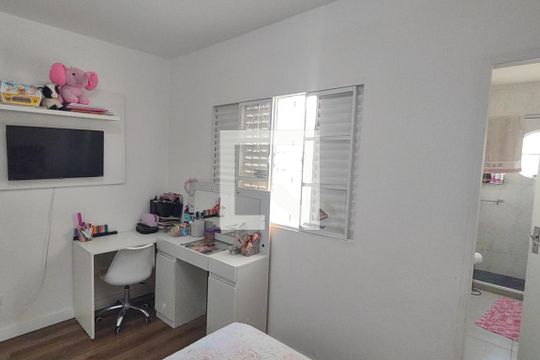 Suíte 1 de casa para alugar com 4 quartos, 202m² em Jardim Sao Caetano, São Caetano do Sul