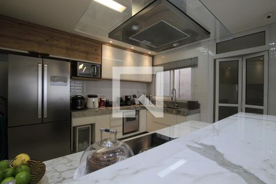 Casa à venda com 3 quartos, 150m² em Ipiranga, São Paulo