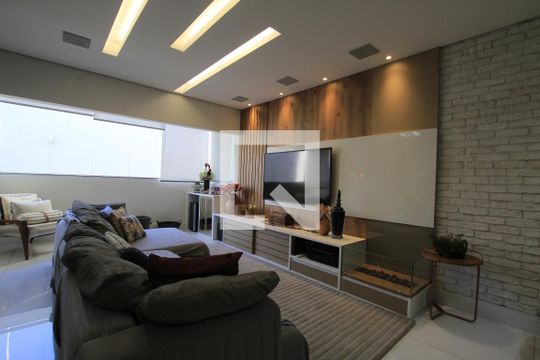 Casa à venda com 3 quartos, 150m² em Ipiranga, São Paulo