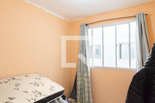 Quarto 2 de apartamento à venda com 2 quartos, 37m² em Rio Branco, Canoas