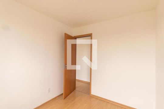 Quarto 1 de apartamento à venda com 2 quartos, 58m² em Uberaba, Curitiba