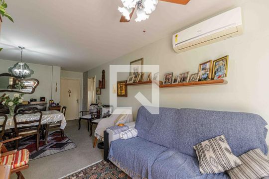 Sala de apartamento à venda com 3 quartos, 120m² em Floresta, Porto Alegre