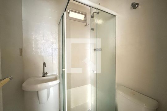 Banheiro de apartamento para alugar com 2 quartos, 112m² em Indianópolis, São Paulo