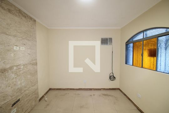 Sala de casa à venda com 2 quartos, 60m² em Vila Ester (zona Norte), São Paulo